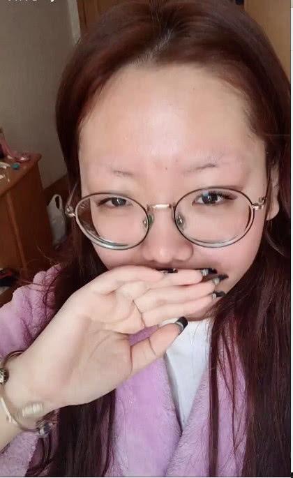 抖音丑女吃瓜视频大全,丑女吃瓜视频大全，笑料百出，趣味横生