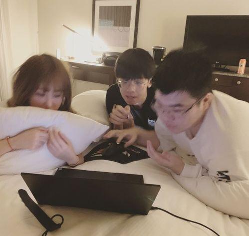 大玲子直播间吃瓜视频,揭秘网红吃瓜背后的故事