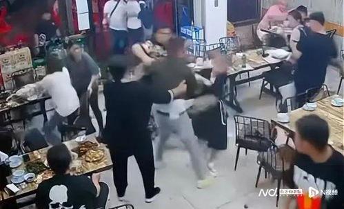 唐山烧烤店事件吃瓜视频,吃瓜群众视角下的真相揭秘