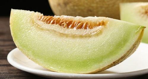 蜜瓜绿色可以吃嘛视频