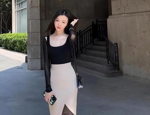 吃瓜嫂子网红视频,揭秘网络红人的幕后生活  第1张