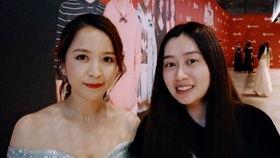 吃瓜嫂子网红视频,揭秘网络红人的幕后生活  第3张