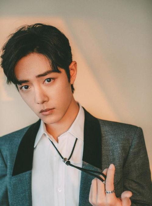 肖战开心吃瓜视频,欢乐分享幕后趣事